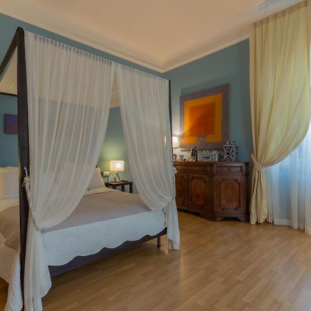 Opera Boutique B&B Florencia Exterior foto