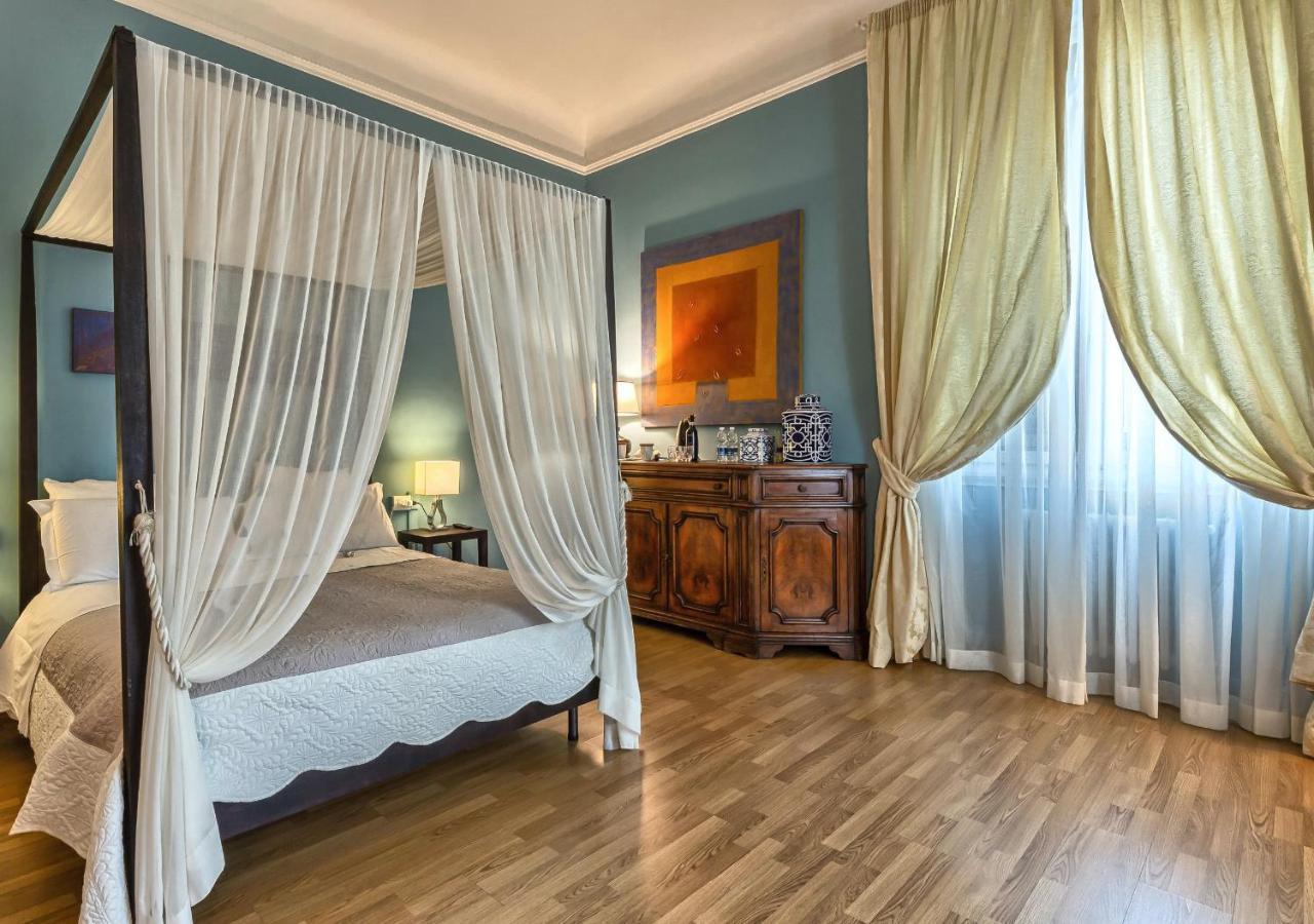 Opera Boutique B&B Florencia Exterior foto