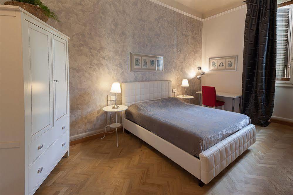 Opera Boutique B&B Florencia Exterior foto